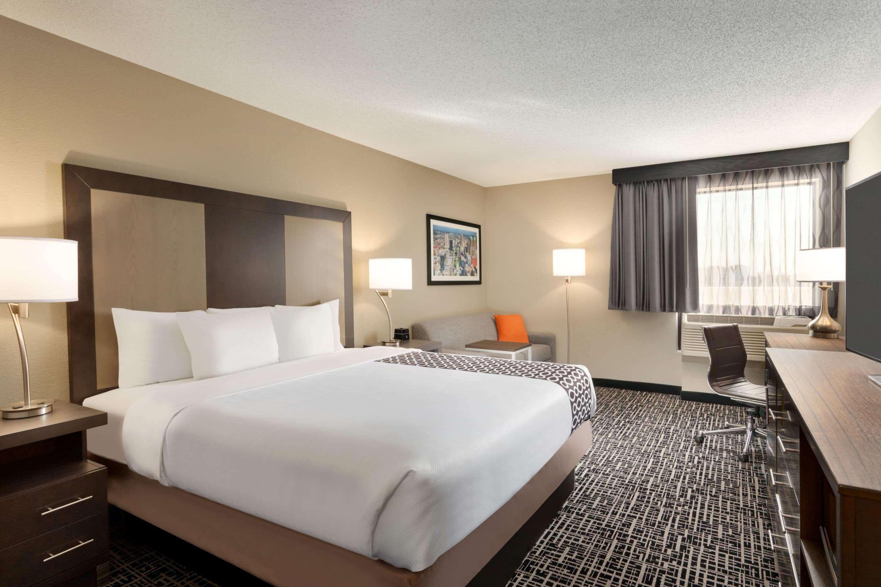 La Quinta Inn & Suites By Wyndham St Louis Route 66 Windsor Springs Exterior foto