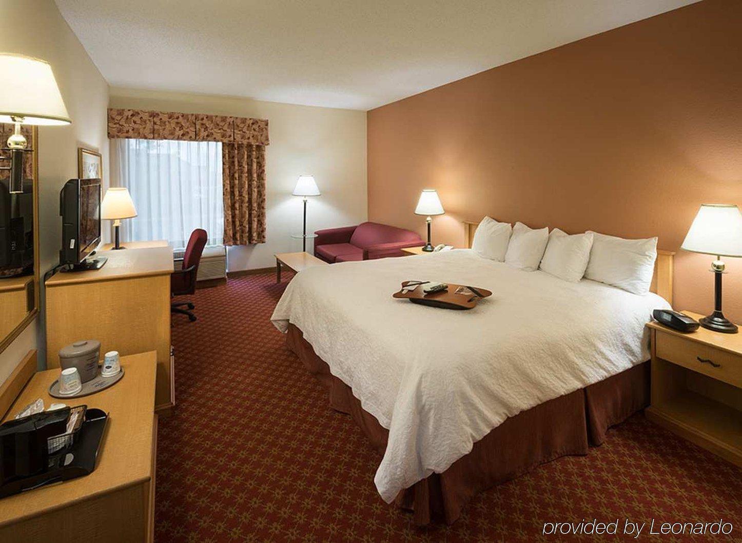 La Quinta Inn & Suites By Wyndham St Louis Route 66 Windsor Springs Exterior foto